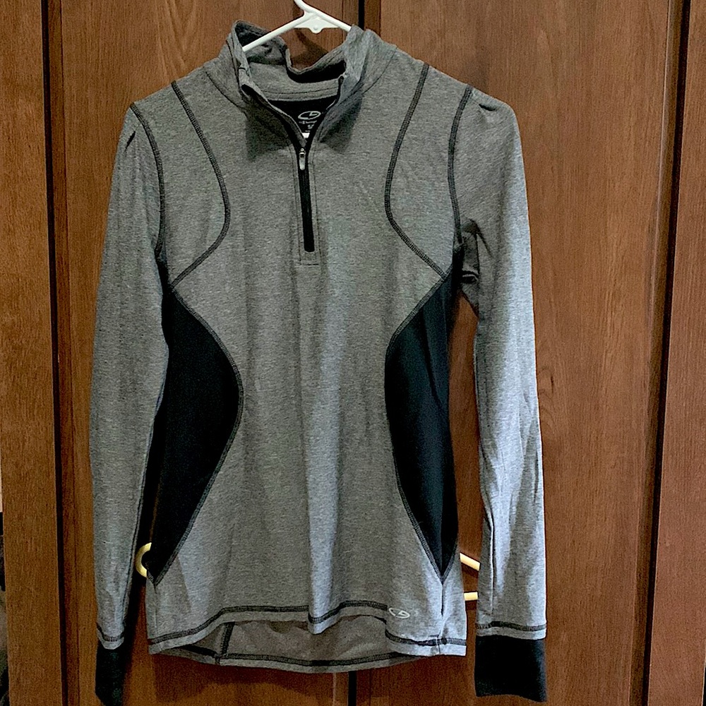 Champion 1/4 Zip Long Sleeve Shirt Size S